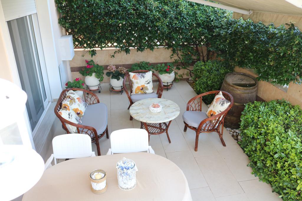 Golden Suites Офринио Экстерьер фото