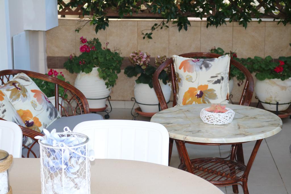 Golden Suites Офринио Экстерьер фото